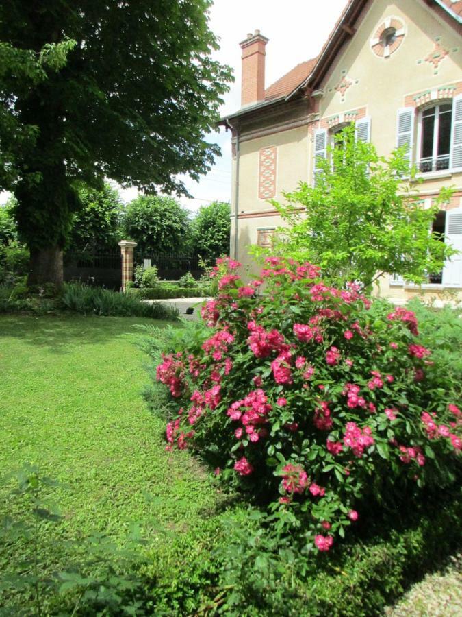 Courlon-sur-Yonne Villa Maziere Bourbon Conti المظهر الخارجي الصورة